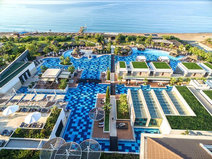 Hotel TUI BLUE Belek - Bild 1