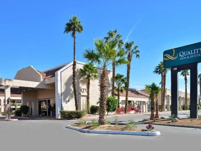 Quality Inn & Suites Indio I-10 - Bild 1