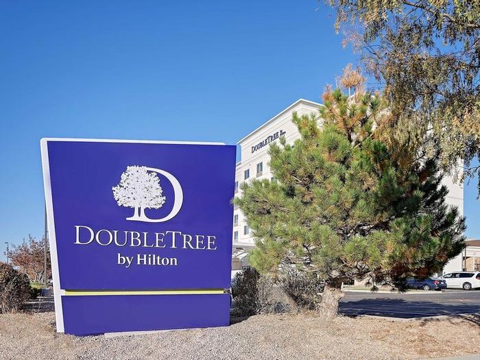 Hotel DoubleTree by Hilton Denver International Airport - Bild 1