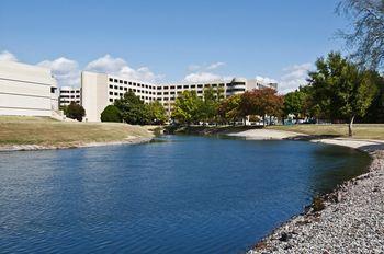 NCED Conference Center and Hotel - Bild 3