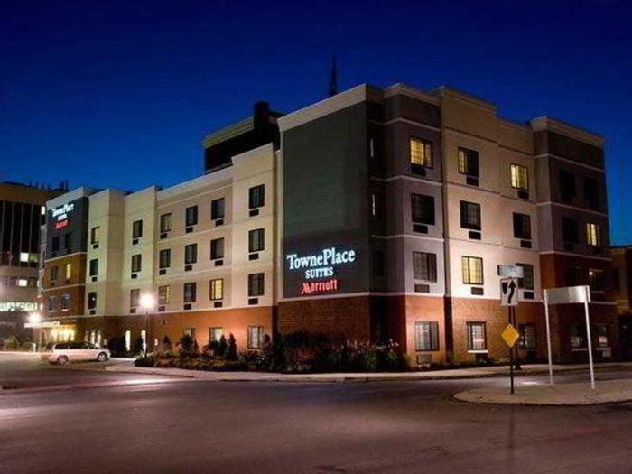 Hotel TownePlace Suites Williamsport - Bild 1