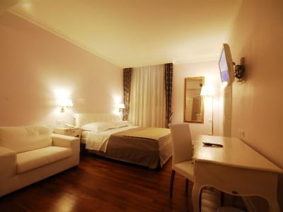 Hotel Albergo Centrale San Ginesio - Bild 2