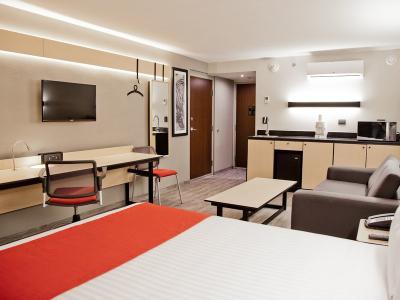 Hotel City Express Salamanca - Bild 3