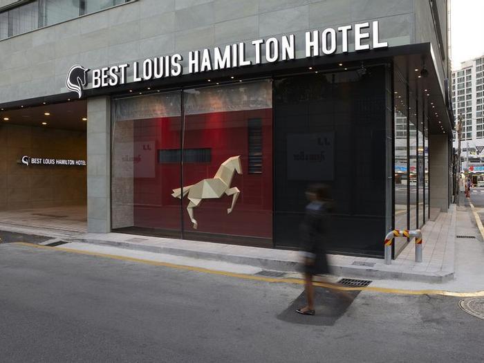 Best Louis Hamilton Hotel - Bild 1