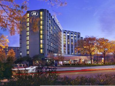 Hotel Hilton Rosemont / Chicago O'Hare - Bild 2