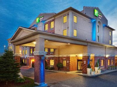 Hotel Holiday Inn Express & Suites Barrie - Bild 2