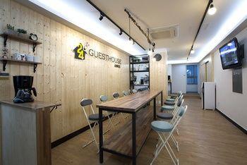 Hotel 24 Guesthouse Sinchon - Bild 2