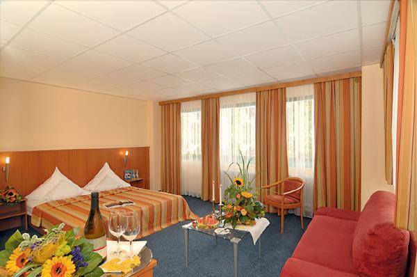 Center Hotel MainFranken - Bild 1