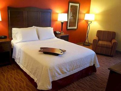 Hotel Hampton Inn Altoona - Bild 4