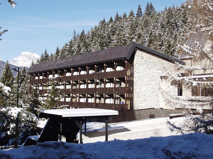 Hotel Corte Delle Dolomiti Resort - Bild 1