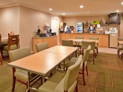 Hotel La Quinta Inn & Suites by Wyndham Des Moines West Clive - Bild 5