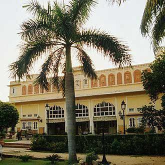Hotel Naila Bagh Palace - Bild 1