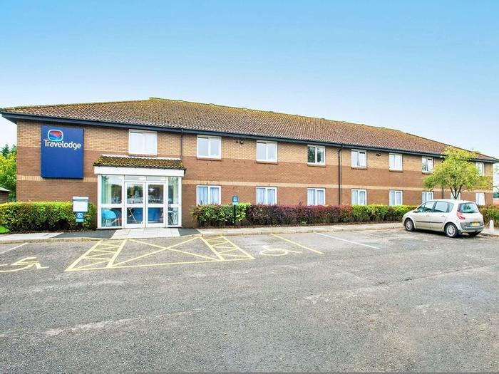 Hotel Travelodge Kinross M90 - Bild 1