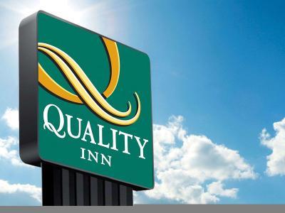 Hotel Quality Inn & Suites - Bild 5