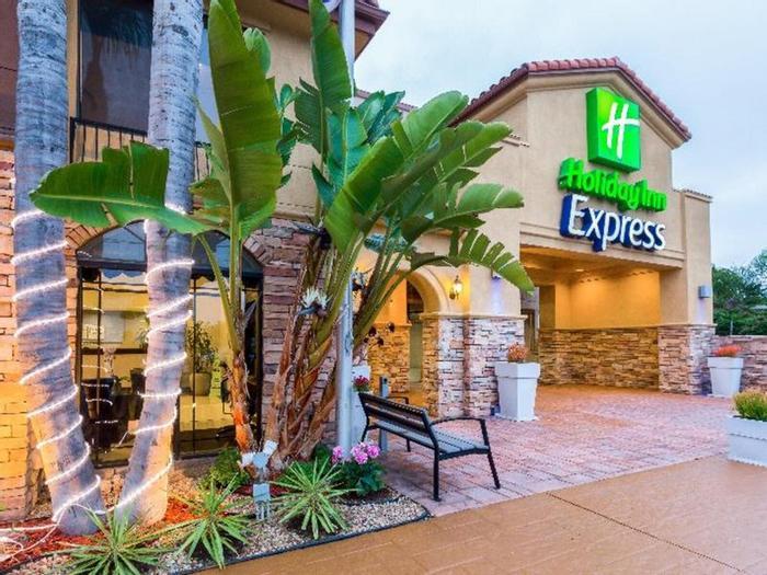 Hotel Holiday Inn Express San Diego-Sea World Area - Bild 1