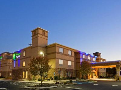 Holiday Inn Express Hotel & Suites Absecon - Atlantic City Area - Bild 2