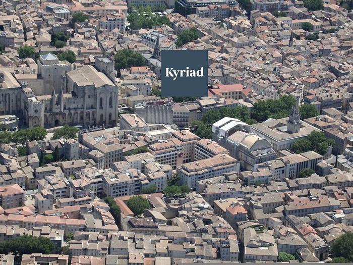 Hotel Kyriad Avignon - Palais des Papes - Bild 1