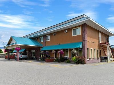 Hotel Canadas Best Value Inn & Suites Castlegar - Bild 2