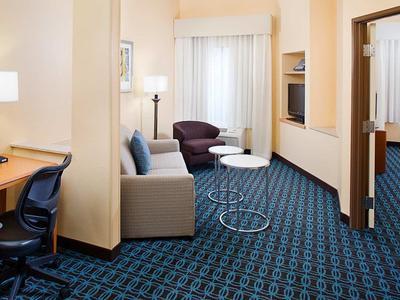 Hotel Fairfield Inn & Suites Lafayette South - Bild 2