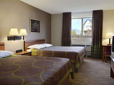 Hotel Super 8 by Wyndham Colorado Springs Airport - Bild 5