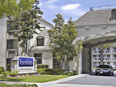 Hotel Ramada by Wyndham Anaheim Convention Center - Bild 3
