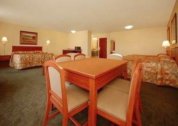 Hotel Econo Lodge Inn & Suites - Bild 4