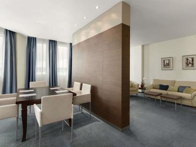 Ramada by Wyndham Hotel & Spa Yekaterinburg - Bild 3