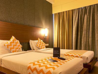 Hotel Sadanand Regency - Bild 3