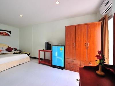 Hotel Patong Bay Inn - Bild 3