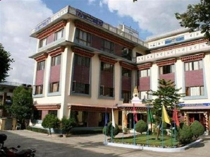 Swayambhu Peace Zone Hotel - Bild 1