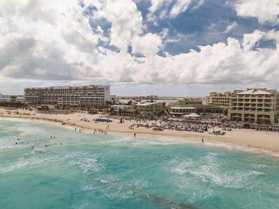 Hotel Wyndham Alltra Cancun All Inclusive Resort - Bild 5