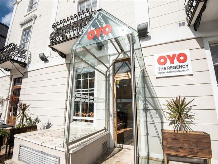 Hotel OYO Flagship The Regency - Bild 1