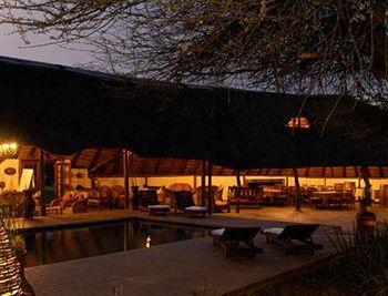 Hotel Mongena Private Game Lodge - Bild 5