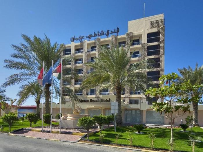 Ajman Beach Hotel - Bild 1