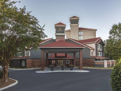 Hotel La Quinta Inn & Suites by Wyndham Atlanta Perimeter Medical - Bild 2