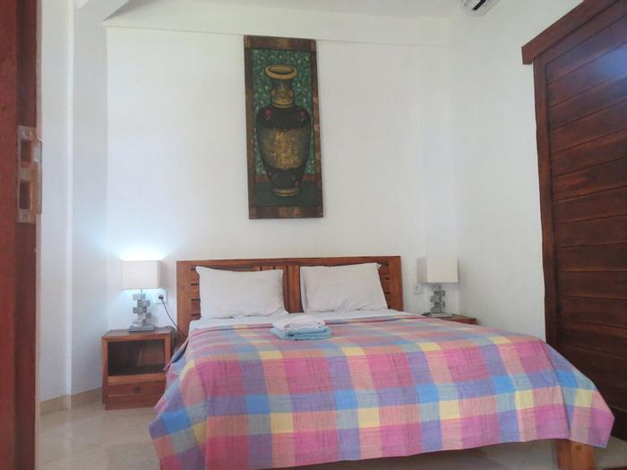 Amed Sari Beach Guesthouse - Bild 1