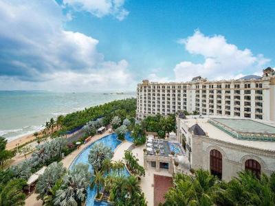 Hotel Crowne Plaza Resort Sanya Bay - Bild 3