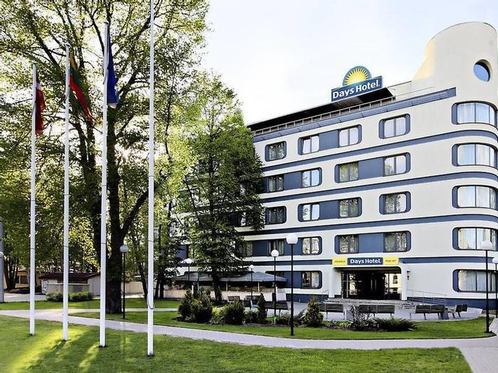 Rija VEF Hotel - Bild 1