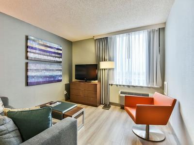 Hotel Radisson Suite Toronto Airport - Bild 5