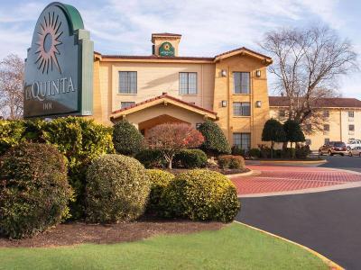 Hotel La Quinta Inn by Wyndham Norfolk Virginia Beach - Bild 2