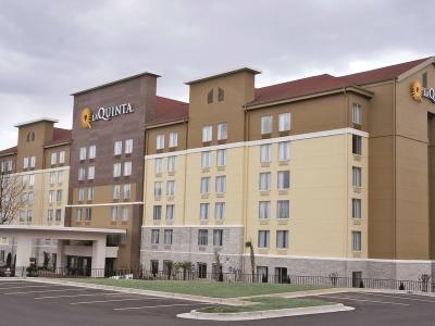 Hotel La Quinta Inn & Suites by Wyndham Atlanta Airport North - Bild 4