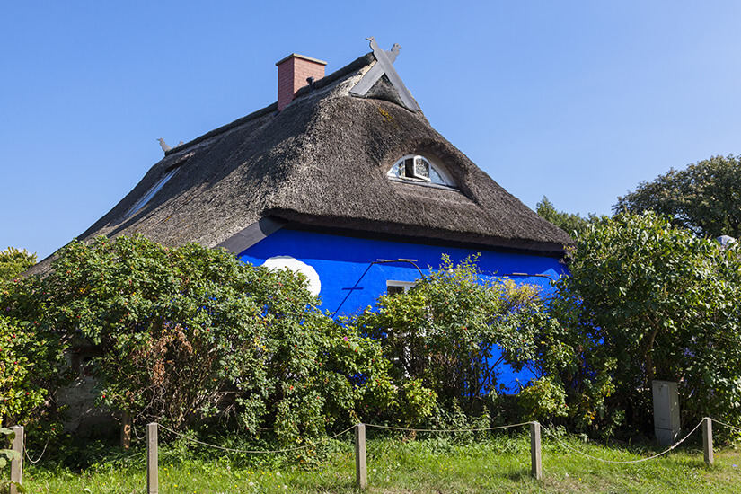 Blaue Scheune auf Hiddensee