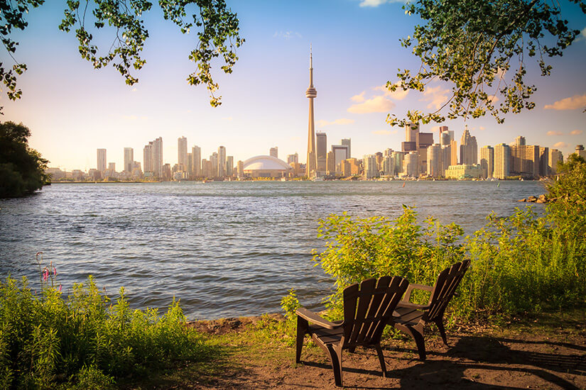 Ontario Lake mit Blick auf CN Tower