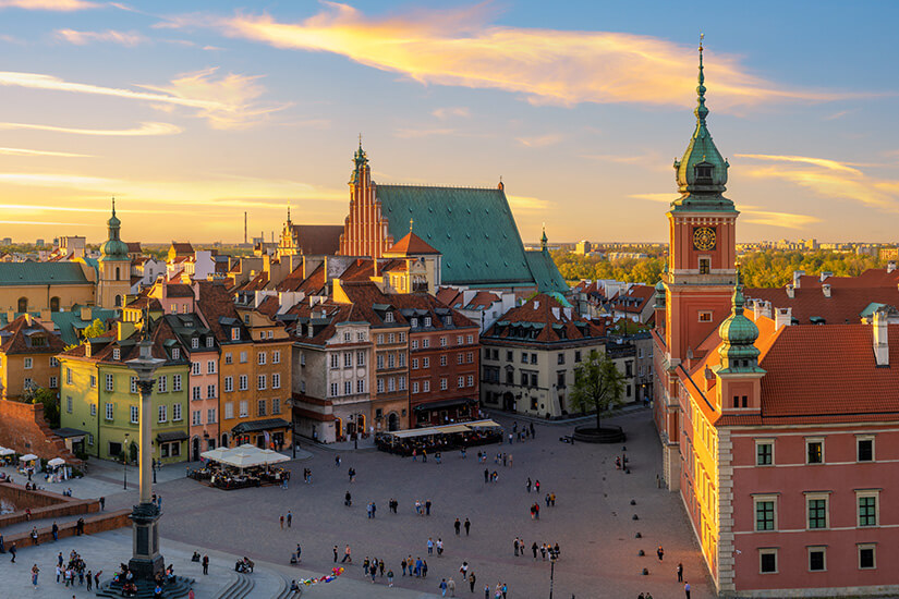 Altstadt von Warschau bei Sonnenuntergang