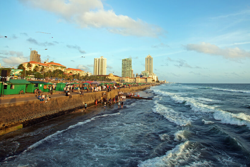 Sonnenuntergang an der Galle Face Green