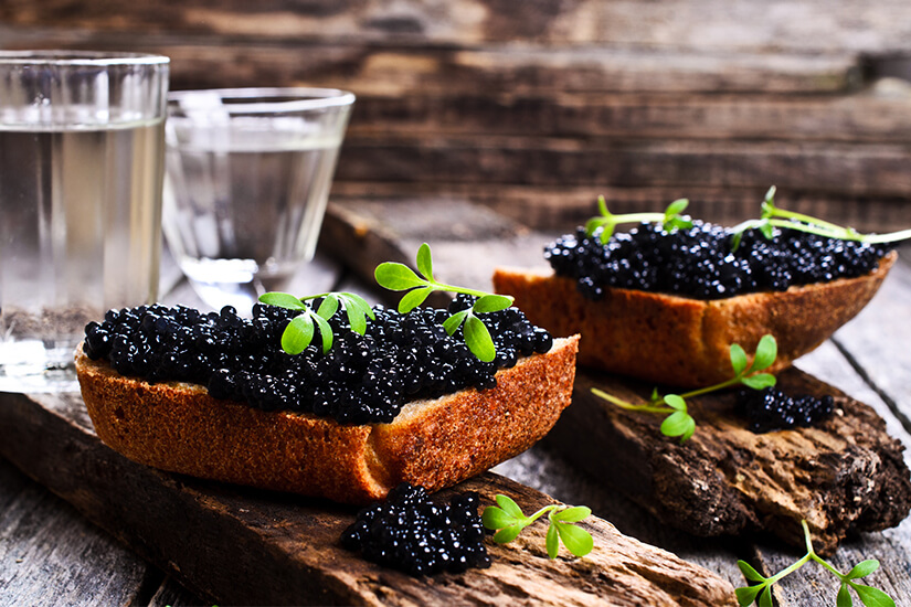 Schwarzer Kaviar ist eine Delikatesse