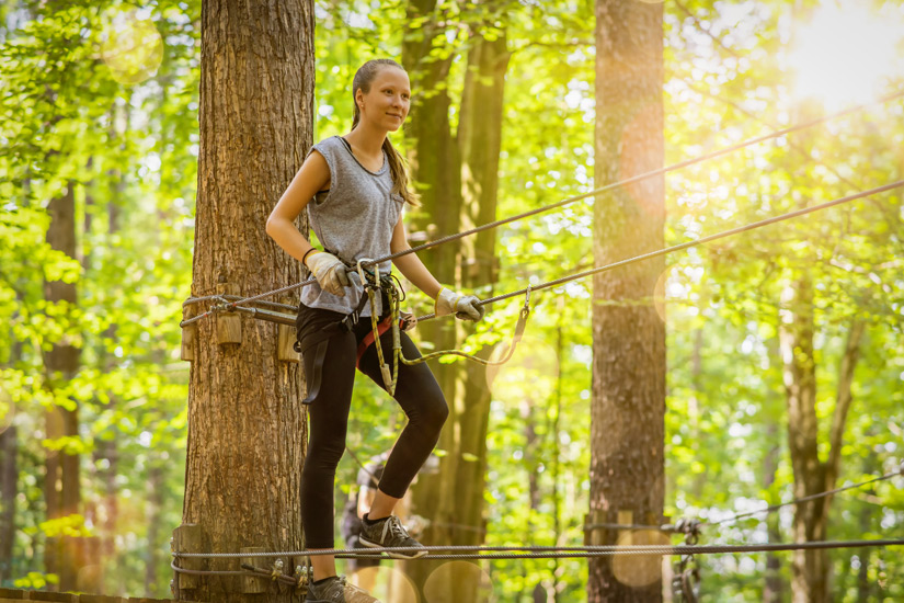 Aktiv im Kletterwald Sayn