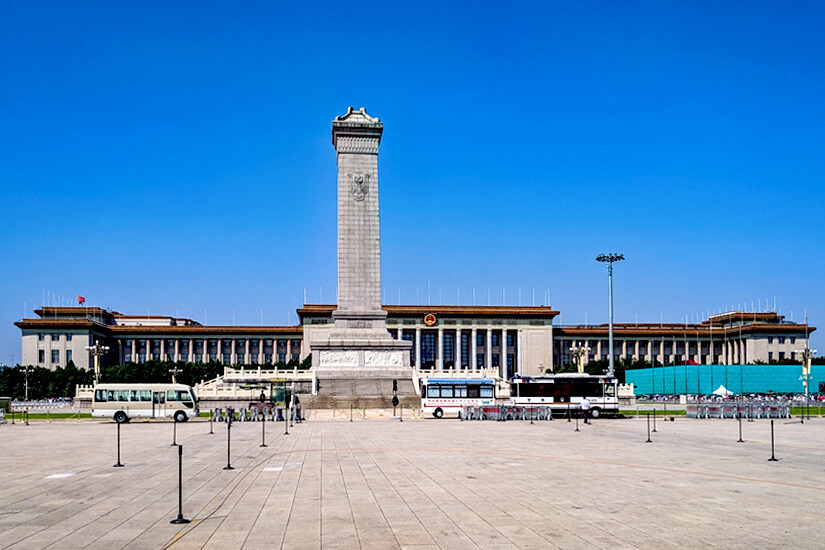 Die Grosse Halle des Volkes am Tiananmen-Platz