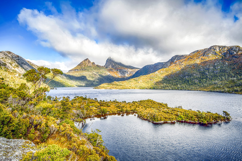 Landschaft-im-Cradle-Mountain-Lake-St-Clair-National-Park