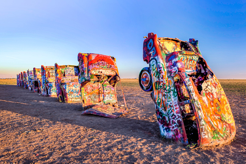 Kunstinstallation-Cadillac-Ranch